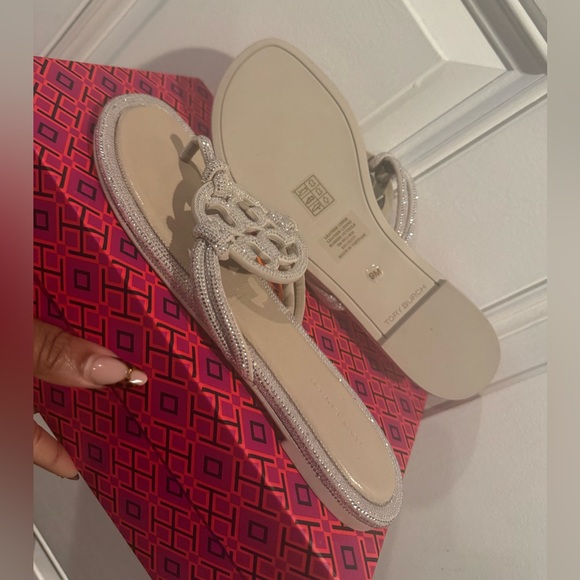 Tory Burch Cream Sandals with Silver Details - Picture 3 of 3